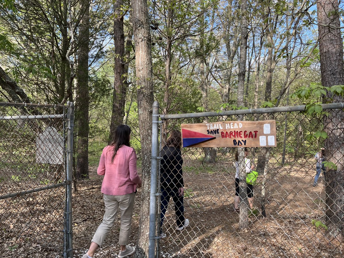 EnvSusTCNJ's tweet image. What a fabulous day dedicated to #climatechangeed! I started the day meeting with the @Earth_Warriors_ team and am ending it @SaveBarnegatBay with #projectseacohort3. @louammentorp @MuziLearningLab @MsLiwacz @TCNJSchoolofEd #tcnj @NJAudubon