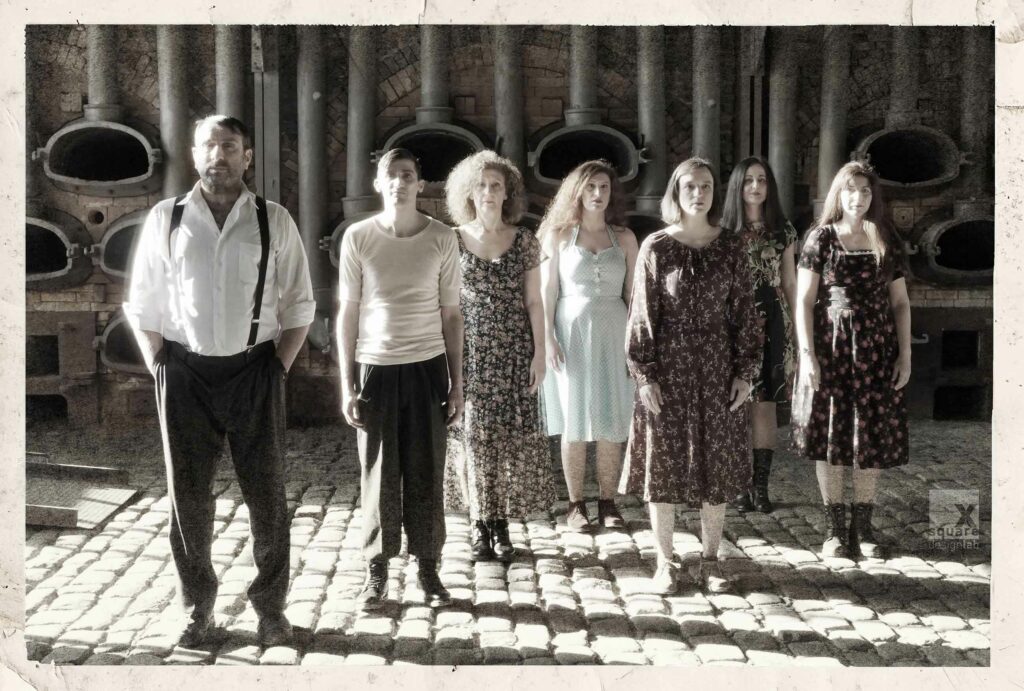 theatromanis's tweet photo. Είδαμε την αρκετά καλή παράσταση "Εγώ δεν είμαι ο Μάνθος Μανδηλάκης" στο Θέατρο Άλφα
https://t.co/qBUOETWO89 https://t.co/4u9jYXEro6