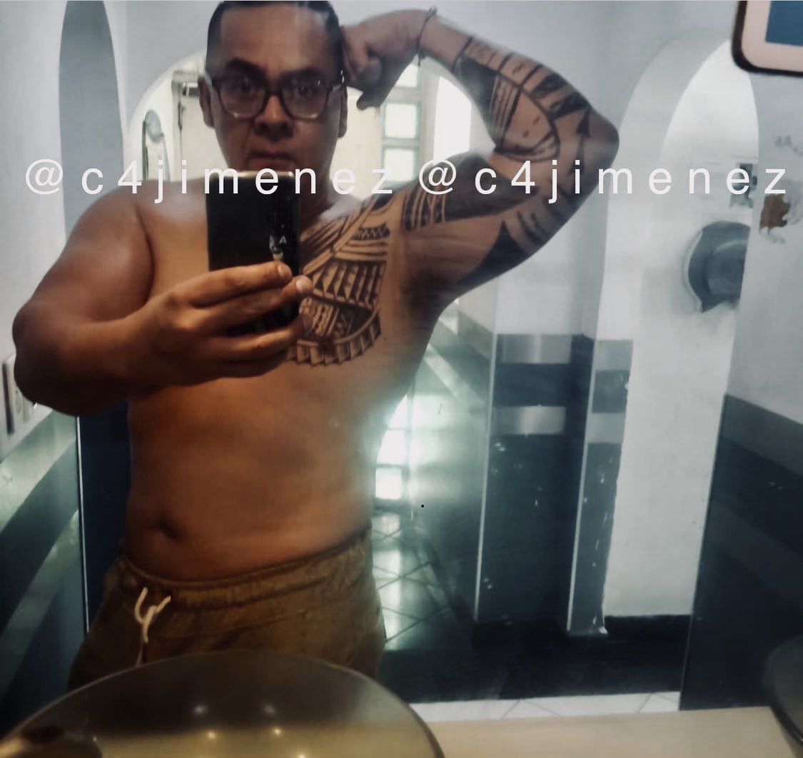c4jimenez's tweet photo. LO IDENTIFICAN
Es el sujeto q amenazó con un arma a un trabajador de @DHLMex en @A_VCarranza
Reportan q se llama Enrique Lazcano F y dice ser instructor de gimnasio.
Puso su auto en venta..
Si lo ubica, repórtelo a @SSC_CDMX

Les cuanto a las 6 por el 6 en @telediario https://t.co/DAyDtgK3z6