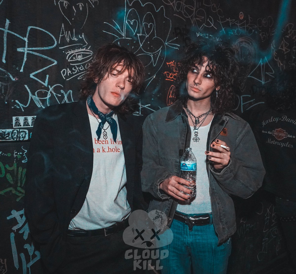 CloudKillCA's tweet photo. 𝙁𝙚𝙚𝙡𝙨 𝙡𝙞𝙠𝙚 𝙁𝙧𝙖𝙣𝙘𝙚 🌩🗼
Emo Is Dead 💚
@atlgrandma x @sacesixx 
.
#photo #photography #media #eventphotography #greenroom #rap #trance #rapper #hyperpop #france #jkitsLA #losangeles #california #smoke #fashion #cloudkill #adobe https://t.co/p5FlnweoE9