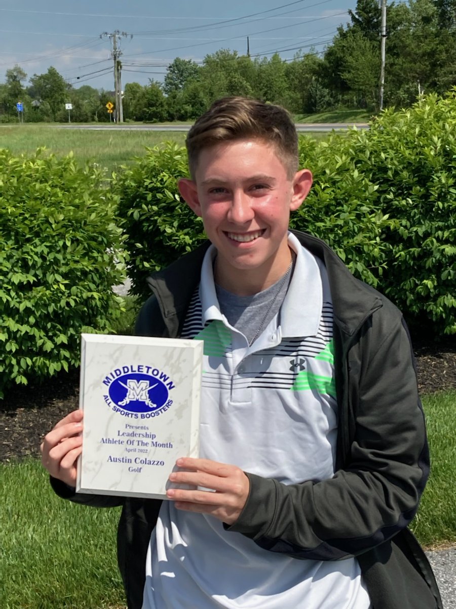 Mtown_Athletics's tweet photo. Congratulations to our Sportsmanship Athletes of the Month: Ava Ripanti &amp; Austin Colazzo! And our April Scholar Athlete of the Month: Ashlee Prall 💙#bluehearts https://t.co/S1swwZHlnP
