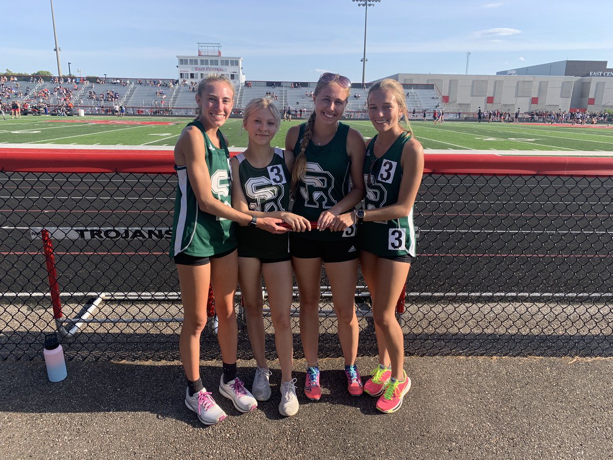 RobMoorhead01's tweet photo. BREAKING NEWS:  With a 3rd place finish in the sectional, the Raiders 4 X 800 relay team has qualified for the Regional!  Great job Lanie, Emily, Virginia, &amp; Shelby!  #RaiderPride #OnToTheRegional @SRHS_Running https://t.co/7PY0iJc6CX