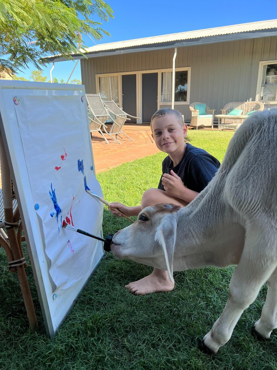Check out this awesome picture for this year’s Govie’s Muster at School of the Air.
#StationLife