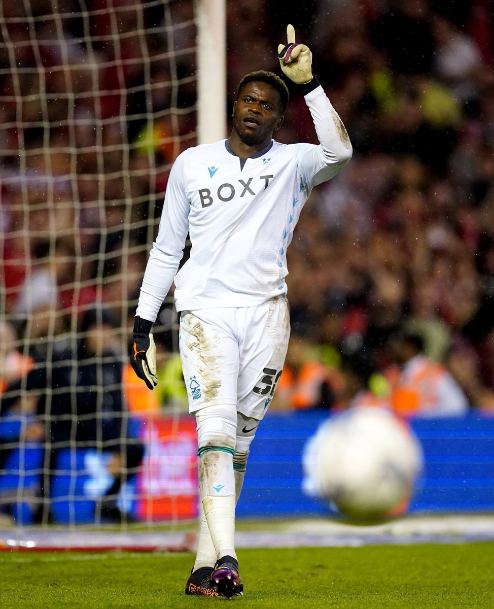 Brice Samba tweet media