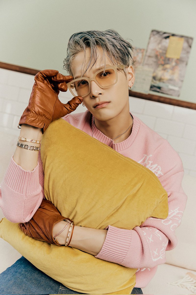 hourlyjackbum's tweet photo. FANCON TEASER JACKSON JAYB 

#GOT7 #GOT7HOMECOMING #JAYB #JACKSON #제이비 #잭슨 https://t.co/U5WTBLS6zy