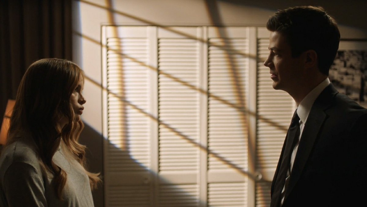 arrowverse_mx's tweet photo. Ellos, la única razón por la que The Flash sigue en pie.
Sus momentos nos recuerdan el porqué nos enamoramos de esta serie. 
#granielle #snowbarry https://t.co/JbbvJOCzjv