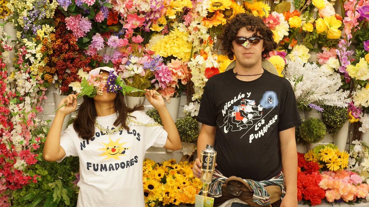 Los_Fumadores's tweet photo. Estamos vendiendo estas nuevas camisetas con diseños de @Darares_93. Escríbannos para más información 🤠

Fotos por @bizarrojuana 😎 https://t.co/GkLFzTfsVK