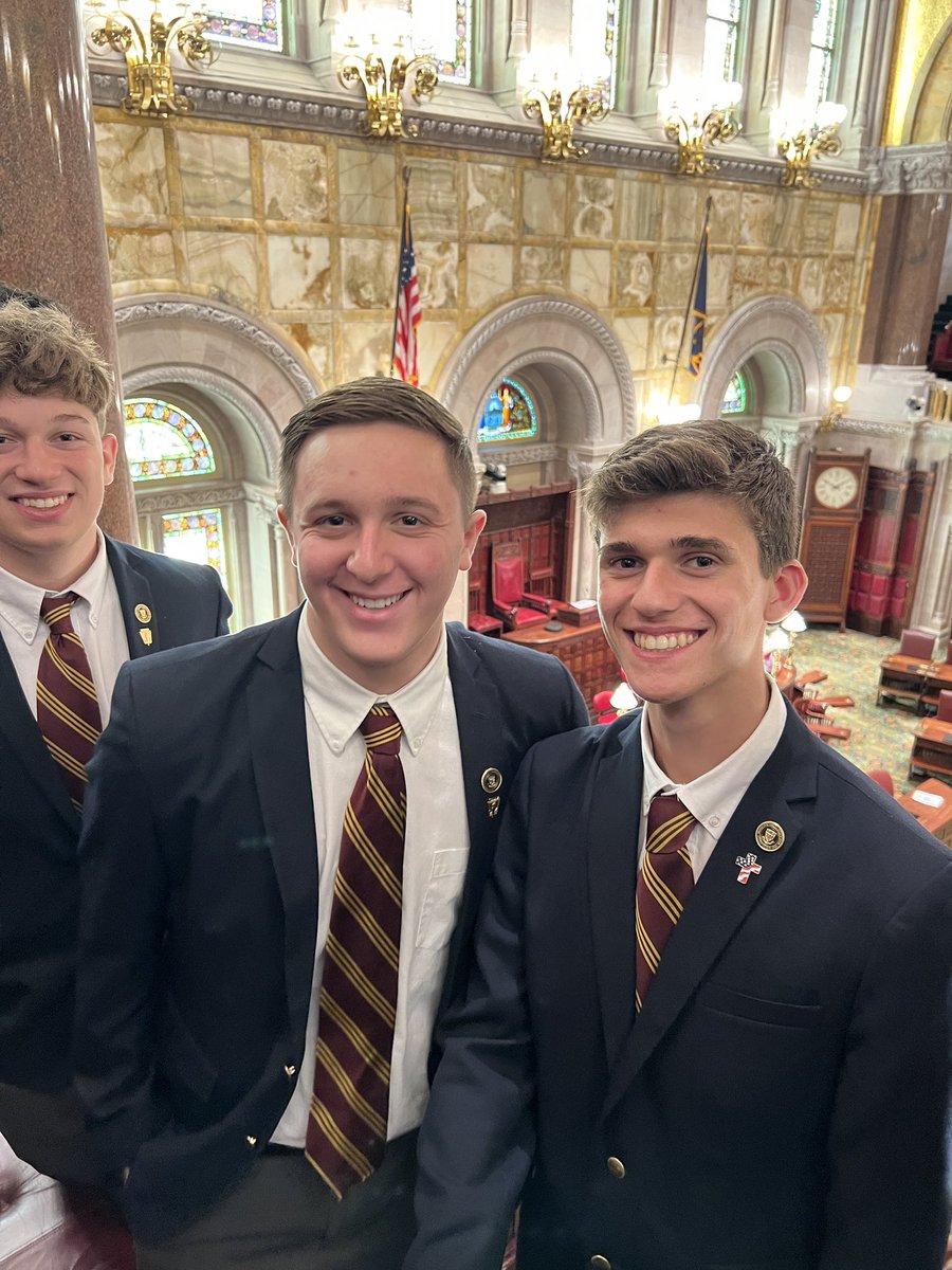 Farrell Leadership Institute 🦁⚜️ &amp; Student Gov’t Reps visited State Capitol Albany🇺🇸 for a whirlwind tour &amp; immersive experience! 

We are grateful to host alum Assemblyman Mike Cusick ‘87 for his coordination &amp; alums Sen Andrew Lanza ‘82 &amp; Assemblyman Michael Tannousis ‘01🦁🙏🏻