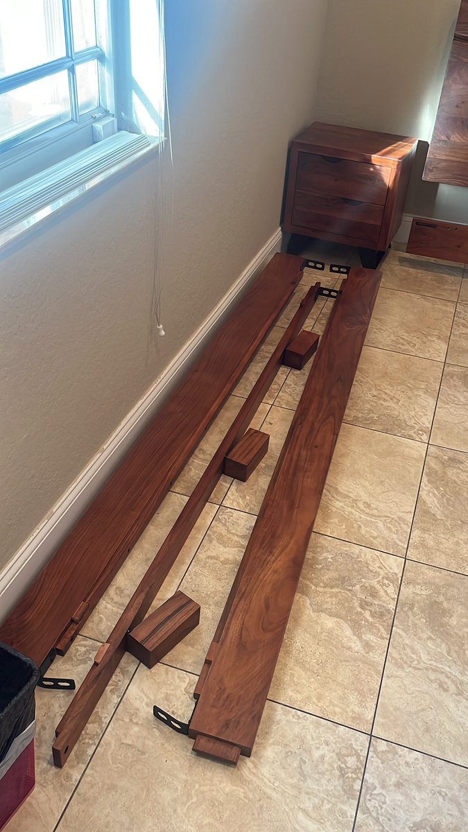NBlovee's tweet photo. Not only do I get home to a bed that is in shambles but also to a bed frame that is all messed up! The metal is bent out of shape, even causing the coating of the metal to break. Please retweet this! @CityFurniture still has not contacted me about this matter. https://t.co/yzg3ZLttg0