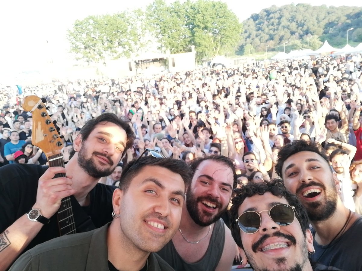 tahasevimNFT's tweet photo. Today we were on such a big stage for the first time after the pandemic. It was perfect to take part in the spring festival of the university we graduated from as the @KotuOrman 🍀🍀🍀 https://t.co/OaiApYesWr