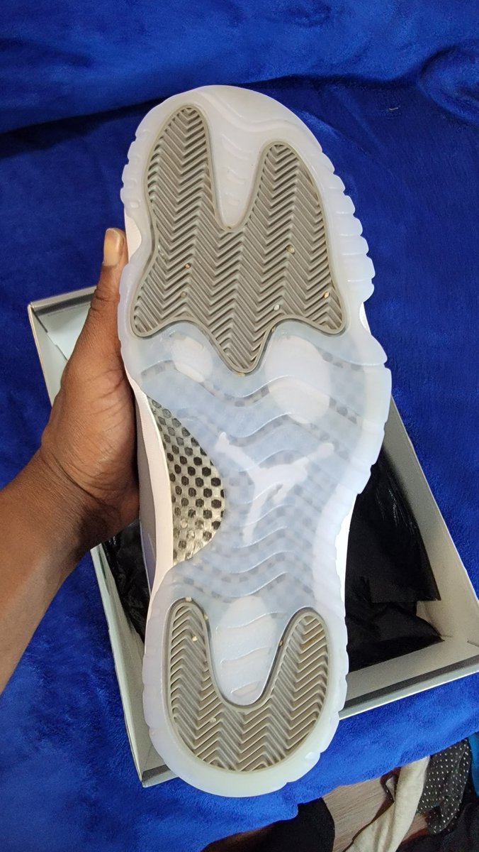 Worn 2x Cool Grey
320 💰 plus your label, want to us my label? Add 20 for 2day UPS with insurance and signature required. 
🚢 from Denver, CO.
Check my pinned, I do legit tings. 
<a href="/C_kelly1988/">C Kelly</a> spin it round the block for me a few times fam.