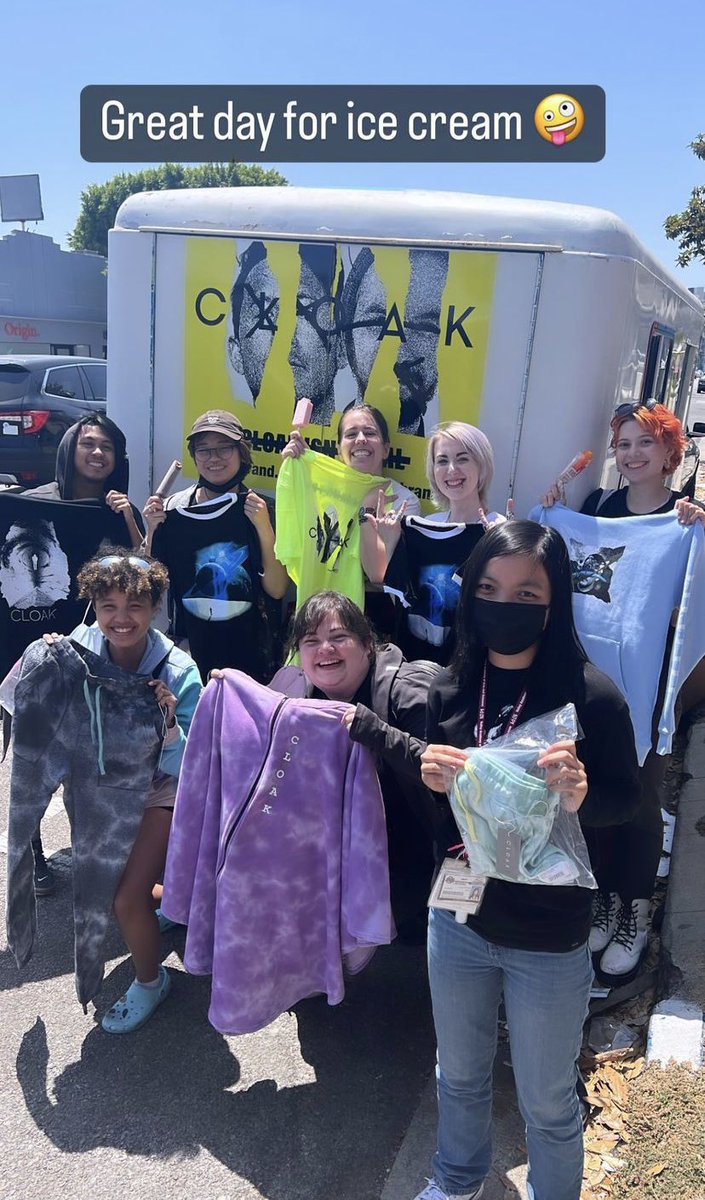 cloakbrand's tweet photo. Thank you for a great turnout today everyone! It was wonderful to see some of the community come together!! 🥰♥️ https://t.co/AUVXzLatqH