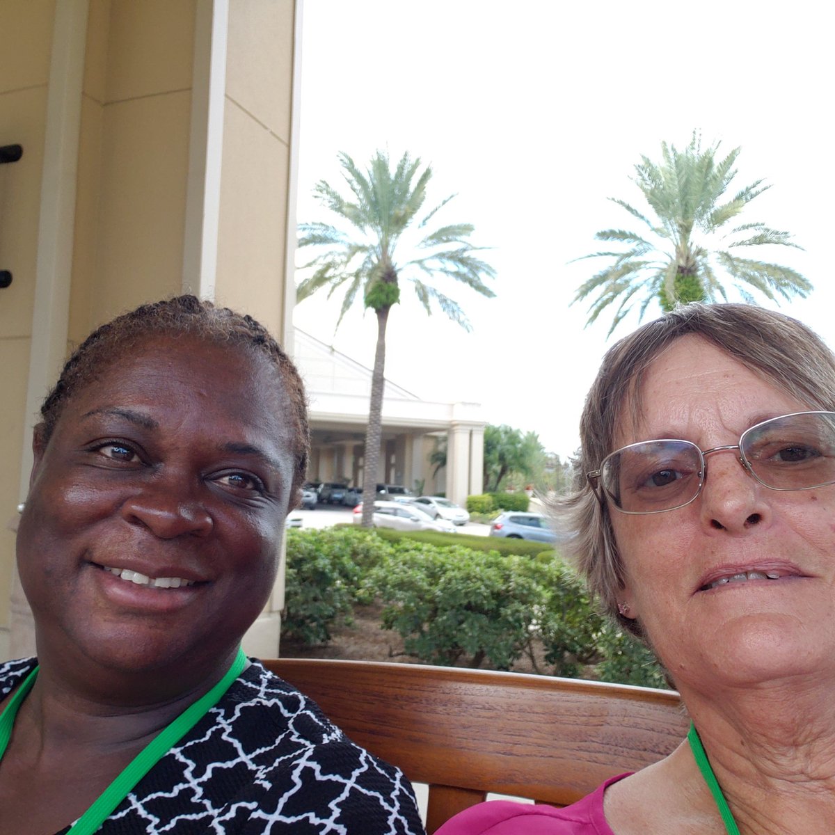 LSchoolfood's tweet photo. Who knew? In 2018, I was at Fl School Nutrition Assn Conference with the future @my_pcs Director of  F&amp;N, Karen Oruwariye! Confirmed today by School Board. Congratulations Director O!  @SchoolMealsRock @JWBPinellas  @lunchgardenlady #PinellaSchFood 🍎 https://t.co/cX70V0Dtzr