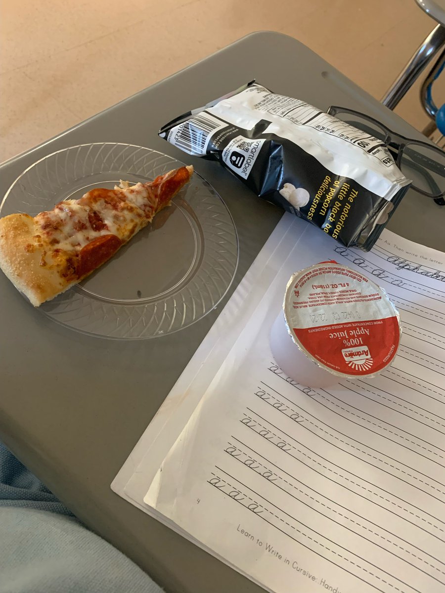 Signed_Michelle's tweet photo. @FOX5Atlanta …my nephew’s school lunch at a PRIVATE Christian academy (parent pays for lunch to be provided) … this should be criminal https://t.co/ed2is4HGxu
