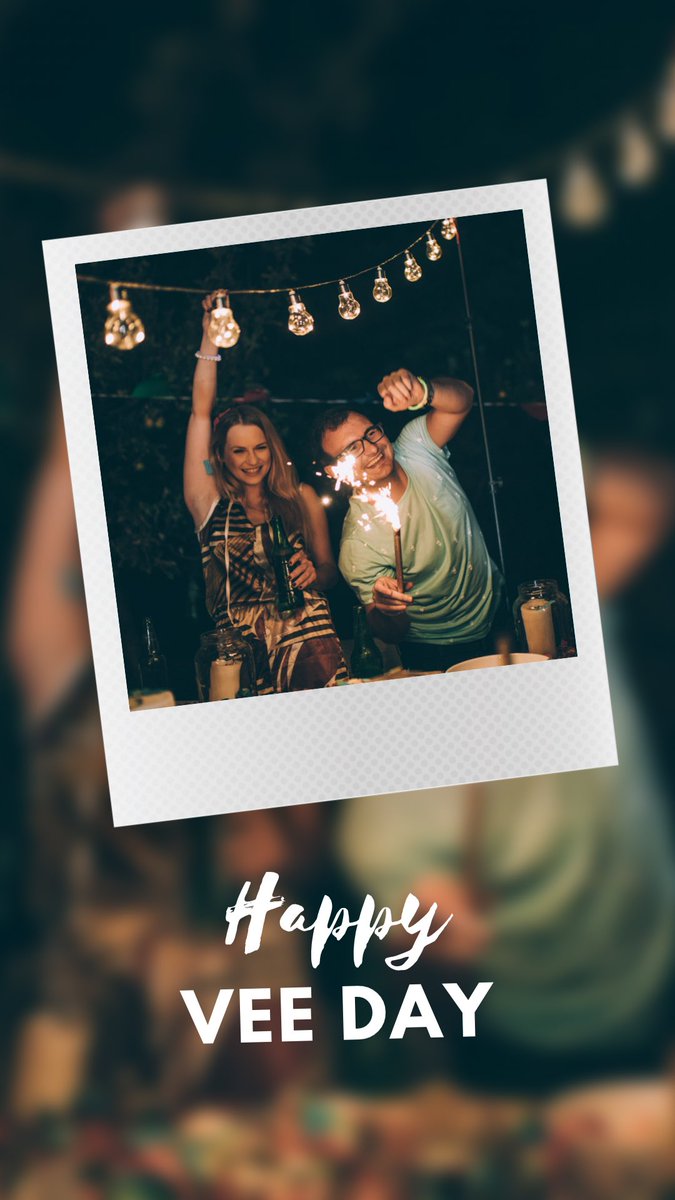nfthwaps's tweet photo. Hi! @northDacoder and I are excited for @veecon ! To celebrate #veeDays #VeeFriends we launching a Promo! 🔥🚀🫶🌬
1) be a #TopHatNFT holder
2) become a #TopHatNFT holder
3) be at VeeCon Sunday
4) one TopHatNFT holder win my prized #Charizard Beckett Mint 9 1995 TOPSUN #Pokemon https://t.co/M3XmG2eLpN