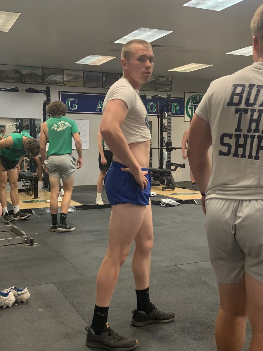 <a href="/Liam_smarr/">Liam Smarr</a> sporting todays hottest workout fashion #GatorGrit