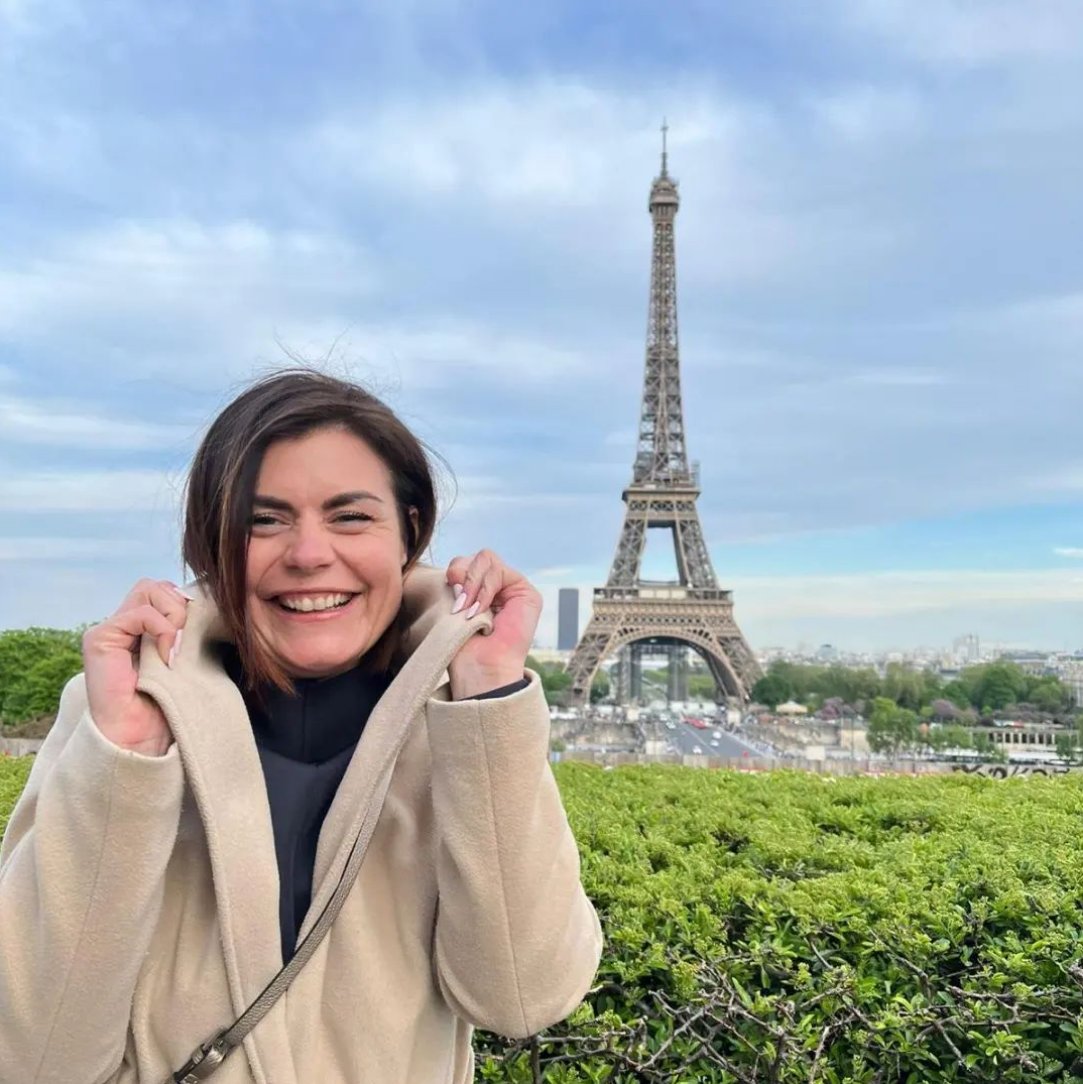 HNMAdventures's tweet photo. As Ernest Hemingway once said, "There are only two places in the world where we can live happy—at home and in Paris.” Dare we say more? 😄 
#Paris #TravelToParis #HoneymoonAdventures #AtHomeInParis https://t.co/9n4Lumrz8r