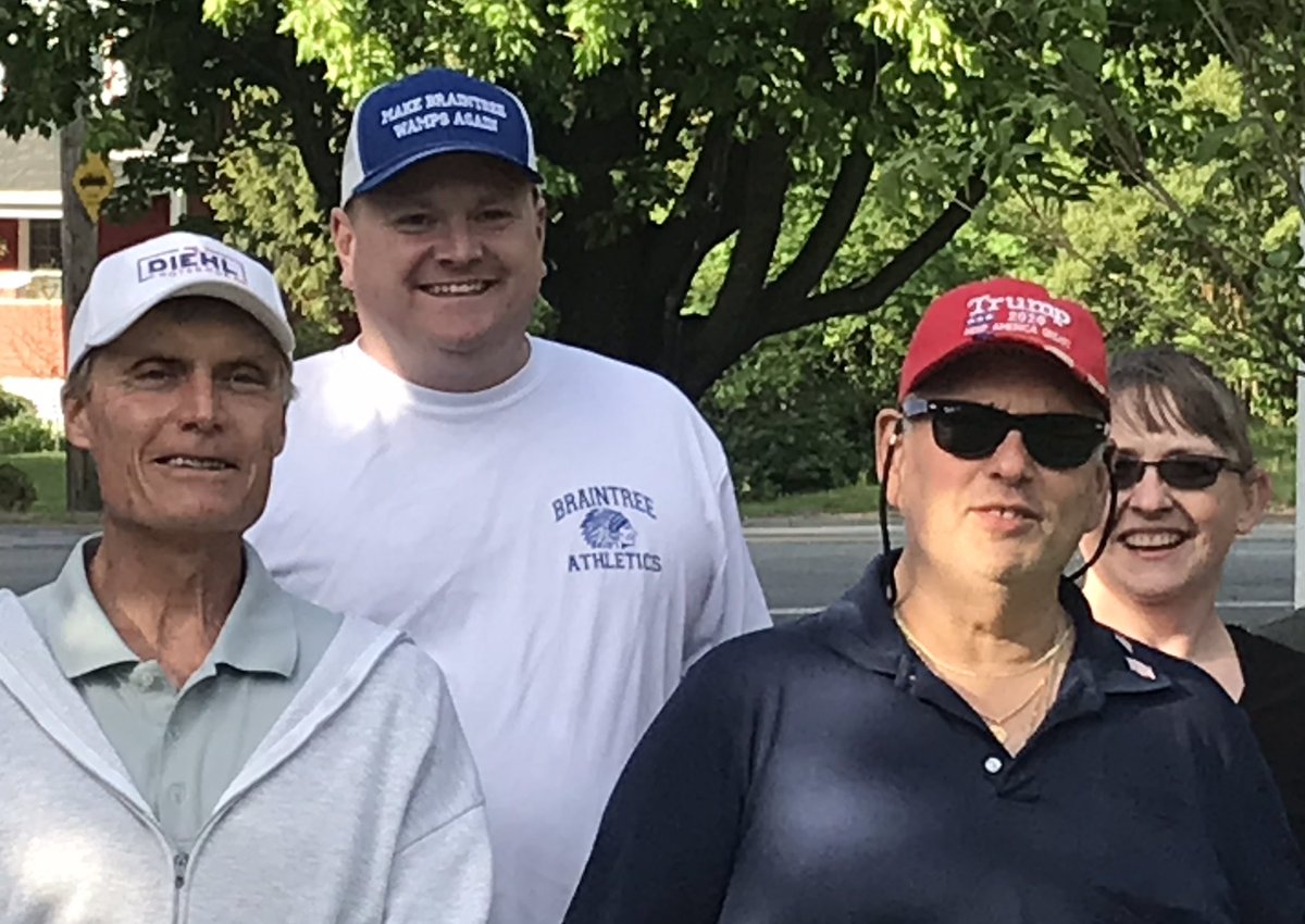 MrMeatMan2024's tweet photo. Great event today in Billerica @RepGeoffDiehl @BraintreeLynch #RayBae aka @RaylaForMA. #ParentsForDiehlRally https://t.co/vRKv2qdlgd