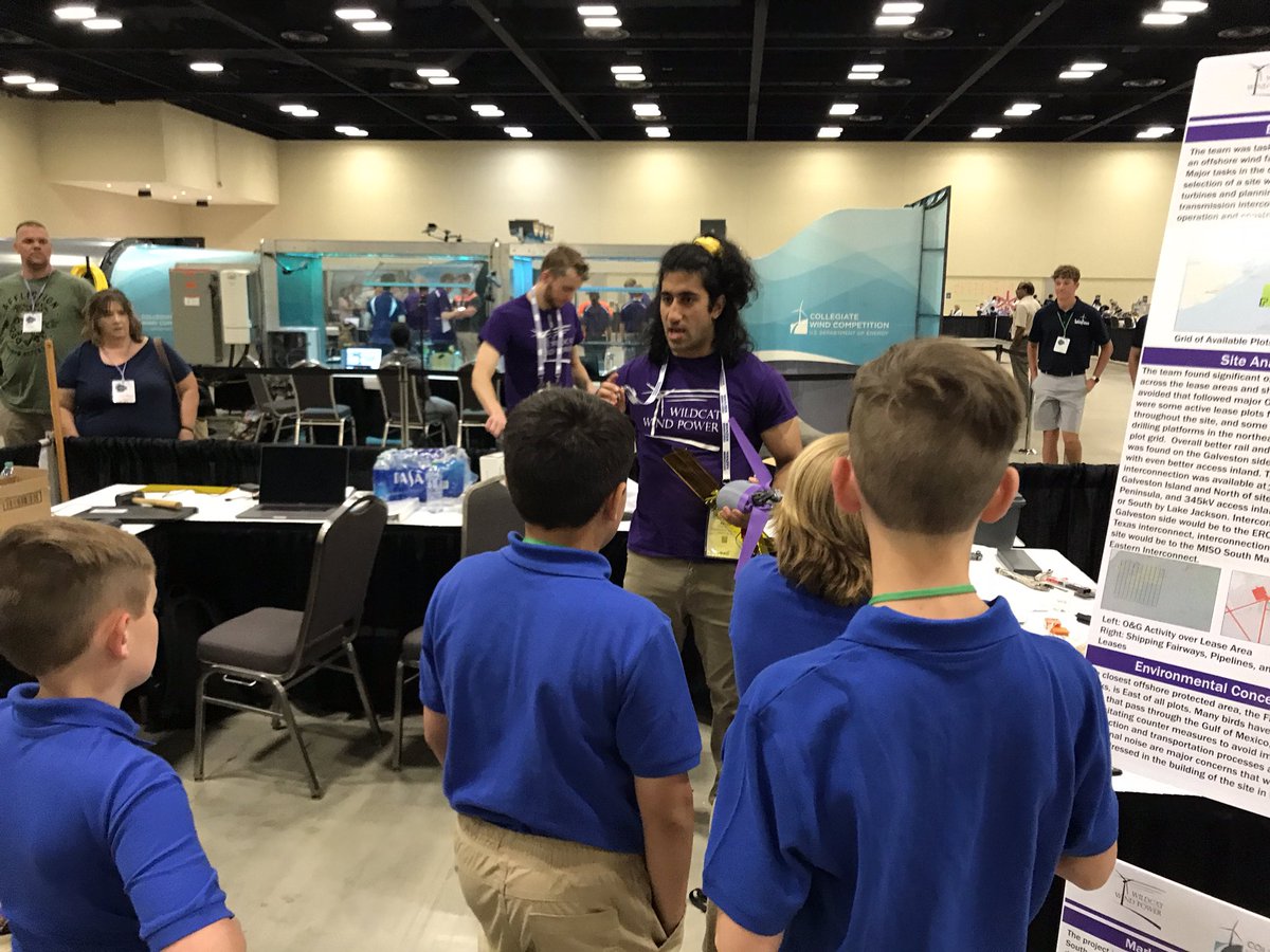 MrGHMSA6's tweet photo. Highlights of my day and new memories for my students 1) new team PR @ 62J  2) watching @KState Wildcat Wind Power team taking time after their turbine test sharing and answering questions with @hutchSTEMmagnet KidWind https://t.co/Kz9hGdMUQH