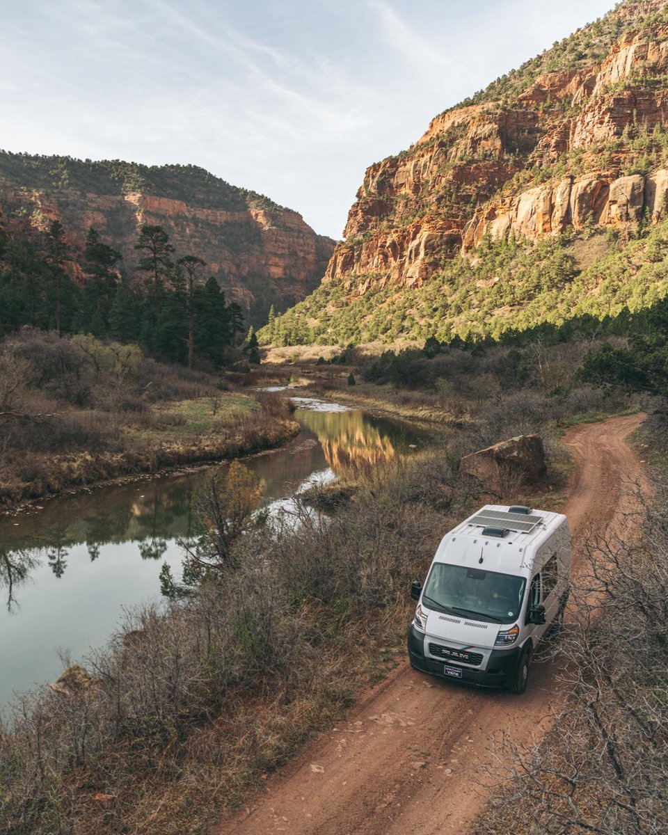 The rough roads take you to the best places 🚐

📸 rachael.galipo 

#coalatree
#greettheoutdoors
#ecomindedgoods