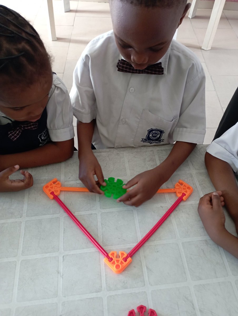 TECworldng's tweet photo. #TECstem...
Teaching technology, maths
and literacy skills to pupils whilst also providing variety in the classroom.
#STEM
#robitics
#TECinEverySchool😍😍🕺💃🕺💃
#TECinEveryCommunity
#portharcourtschools
#osogboschools
#lagosschools
#Nigeria
#schoolowners
#coding https://t.co/18ViU4QiQn