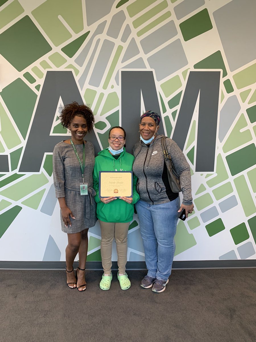 WLHPS (@wlhps) on Twitter photo <a href="/WeaverHighS/">Weaver High School</a> student Nicole was recognized at the <a href="/Hartford_Public/">Hartford Public Schools</a> BOE meeting tonight for being the first Hartford student to achieve the <a href="/BiliteracySeal/">Seal of Biliteracy</a> in American Sign Language…she is seen here with her Mom and principal <a href="/tiffany_webley/">Tiffany Webley</a> 💚 <a href="/WeaverHighS/">Weaver High School</a> student Nicole was recognized at the <a href="/Hartford_Public/">Hartford Public Schools</a> BOE meeting tonight for being the first Hartford student to achieve the <a href="/BiliteracySeal/">Seal of Biliteracy</a> in American Sign Language…she is seen here with her Mom and principal <a href="/tiffany_webley/">Tiffany Webley</a> 💚