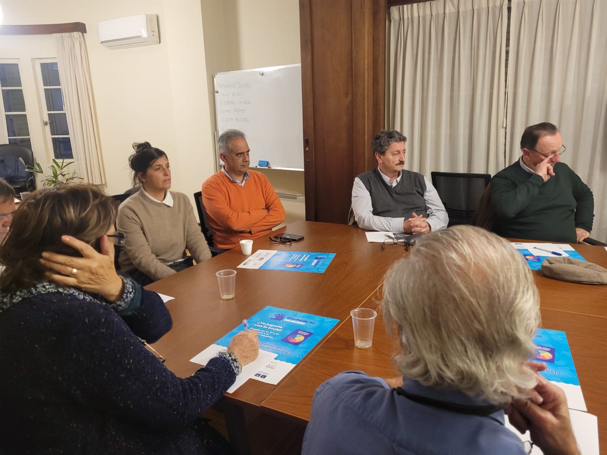 Cudecoop_uy's tweet photo. Hoy martes 17/5 se realizó la asamblea gral extraordinaria de Cudecoop con motivo de realizar la selección de candidatos a proponer al Poder Ejecutivo para integrar al @inacoop. En este sentido quedaron en primer lugar igualados Washington Collazo, Julio Valdéz y Gustavo Cardozo https://t.co/VKiRir8rfZ