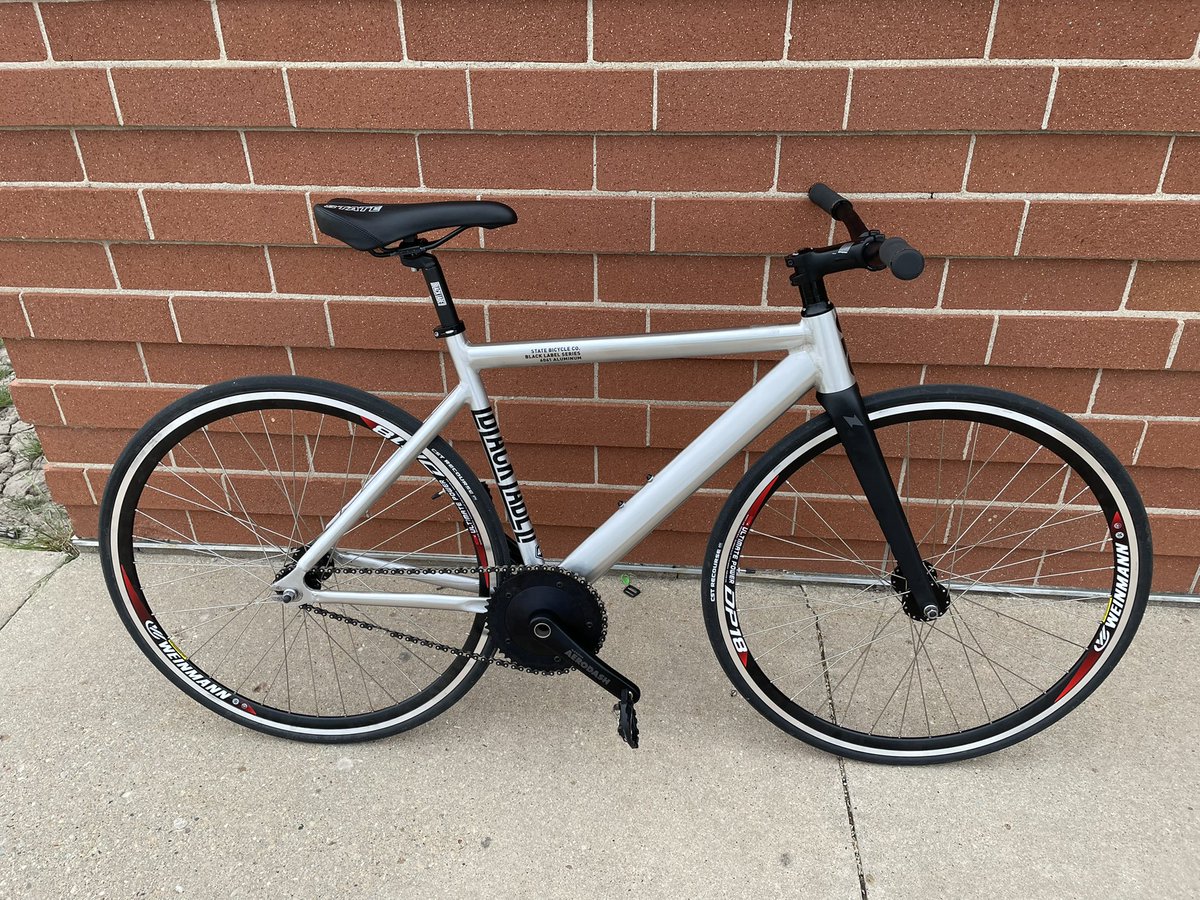 MarioGo68624365's tweet photo. The new fixed! #statebicycle #fixedgear #fixielife https://t.co/hR8ZoPhrro