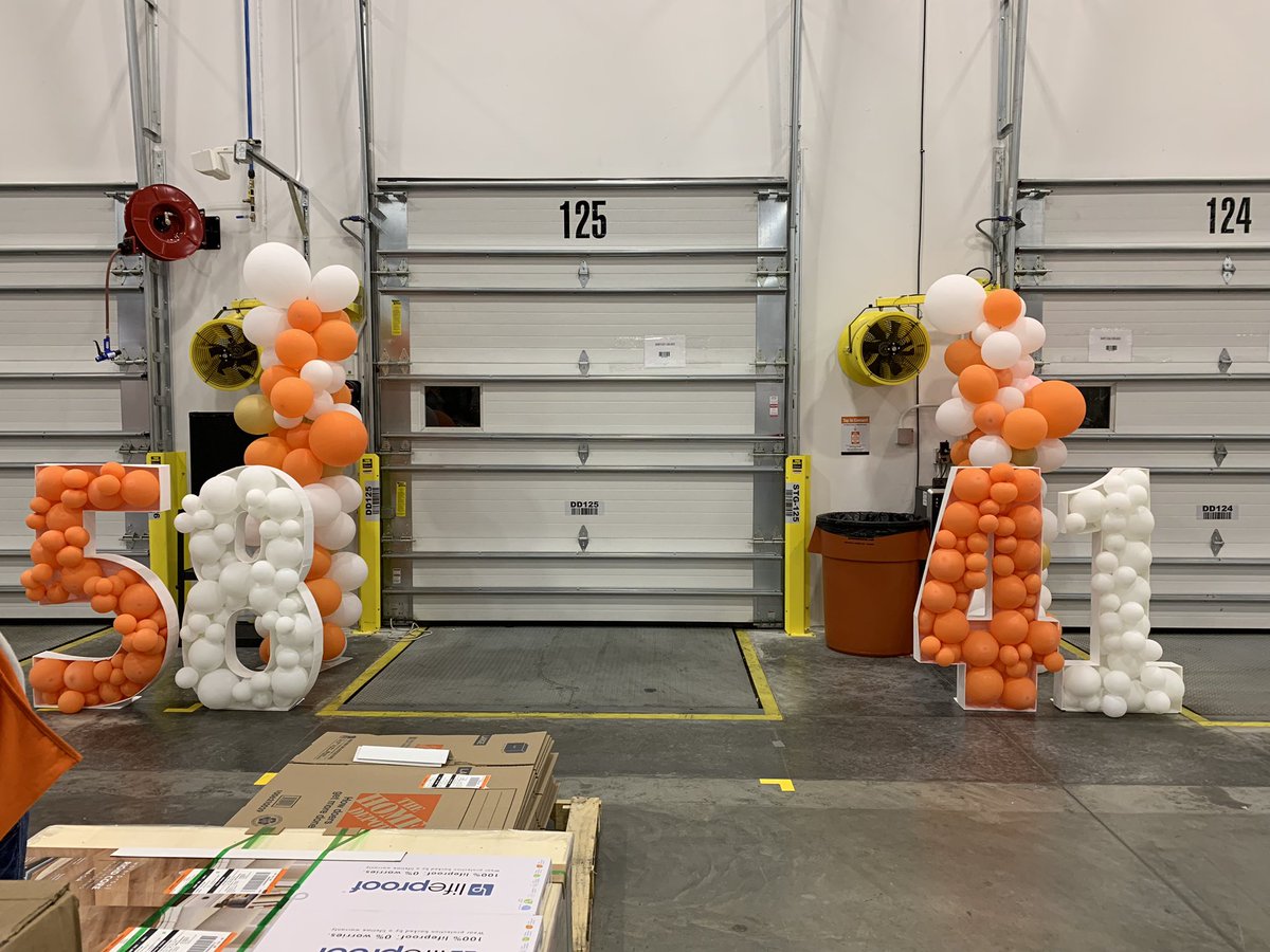 nancy_thd's tweet photo. Miami MDO showing out for their LBD &amp; STH Go-Live! https://t.co/v1PCj7J7L9