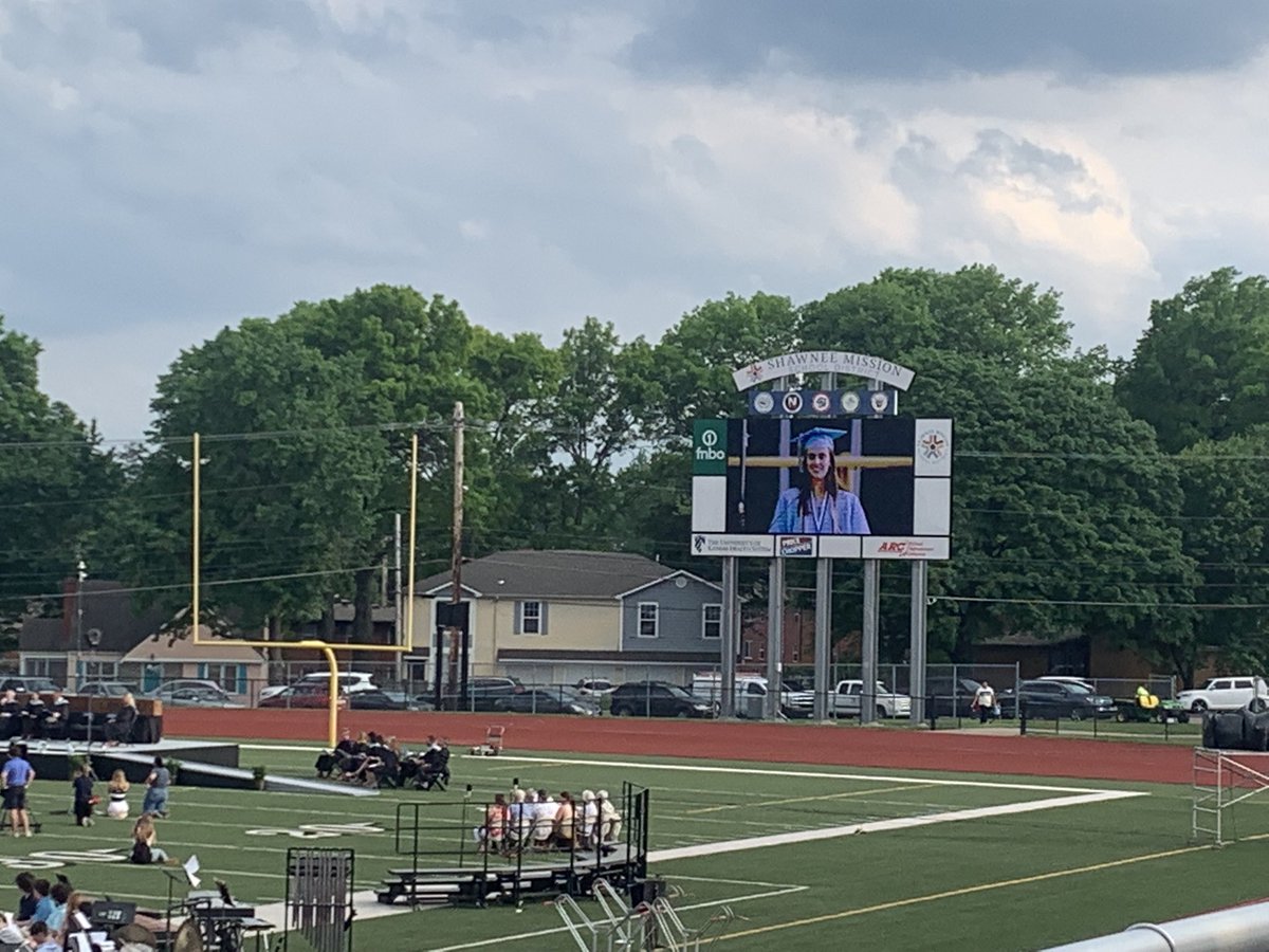 Senior Class President Sydney Beck gives speech. “What makes the night sky so extraordinary is not a single star, but the sight of thousands of stars all shining their unique light, together. We are no different,” she said.