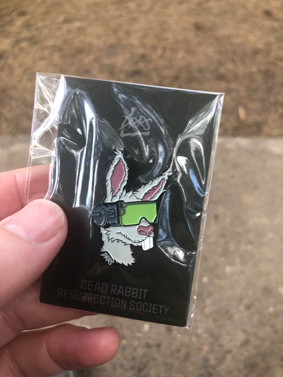 Alright Dead Rabbit Family - Portland Oregon - Node Key #1 has been found!  Under a park bench in Mt Tabor park on a beautiful Rose City spring day - Help me unlock the next phase of the Dead Event by giving this post 100 retweets!  #DRRS #DeadEvent 
<a href="/DeadRabbitRS/">Dead Rabbit Resurrection Society</a>