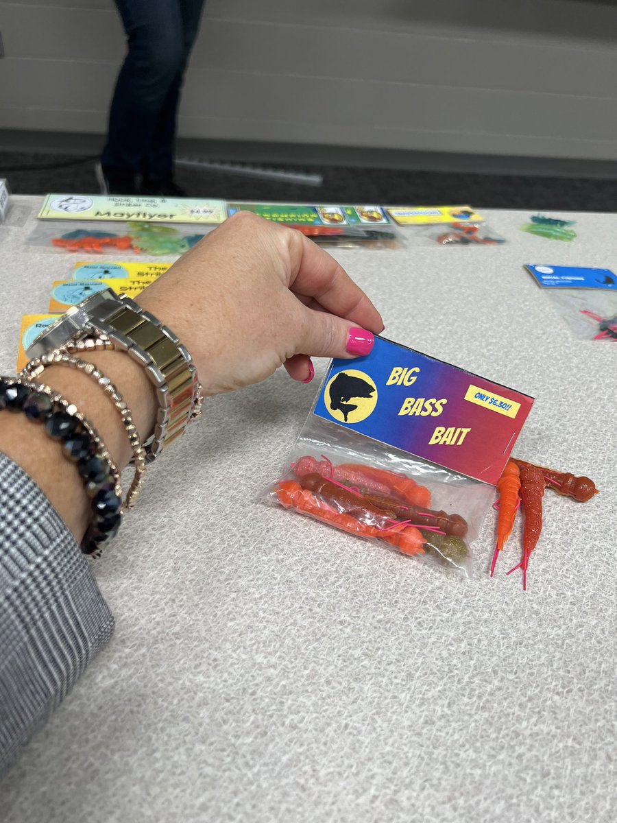 supfairfield's tweet photo. I visited Mr.Jones and Mrs. Charlwood’s classes today. The students presented on fishing lures they created! They incorporated biology and design, and a a lot of speech skills! Thank you for inviting me to visit! #fcspride @FCS2155 @FHSPr1de https://t.co/GAfBm0Hs6f