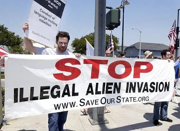 FedUntdPatriots's tweet image. Uvalde Texas had to shut down schools 48 times due to illegal aliens, this invasion has got to end! Resident Hiden is putting our children’s lives in danger.