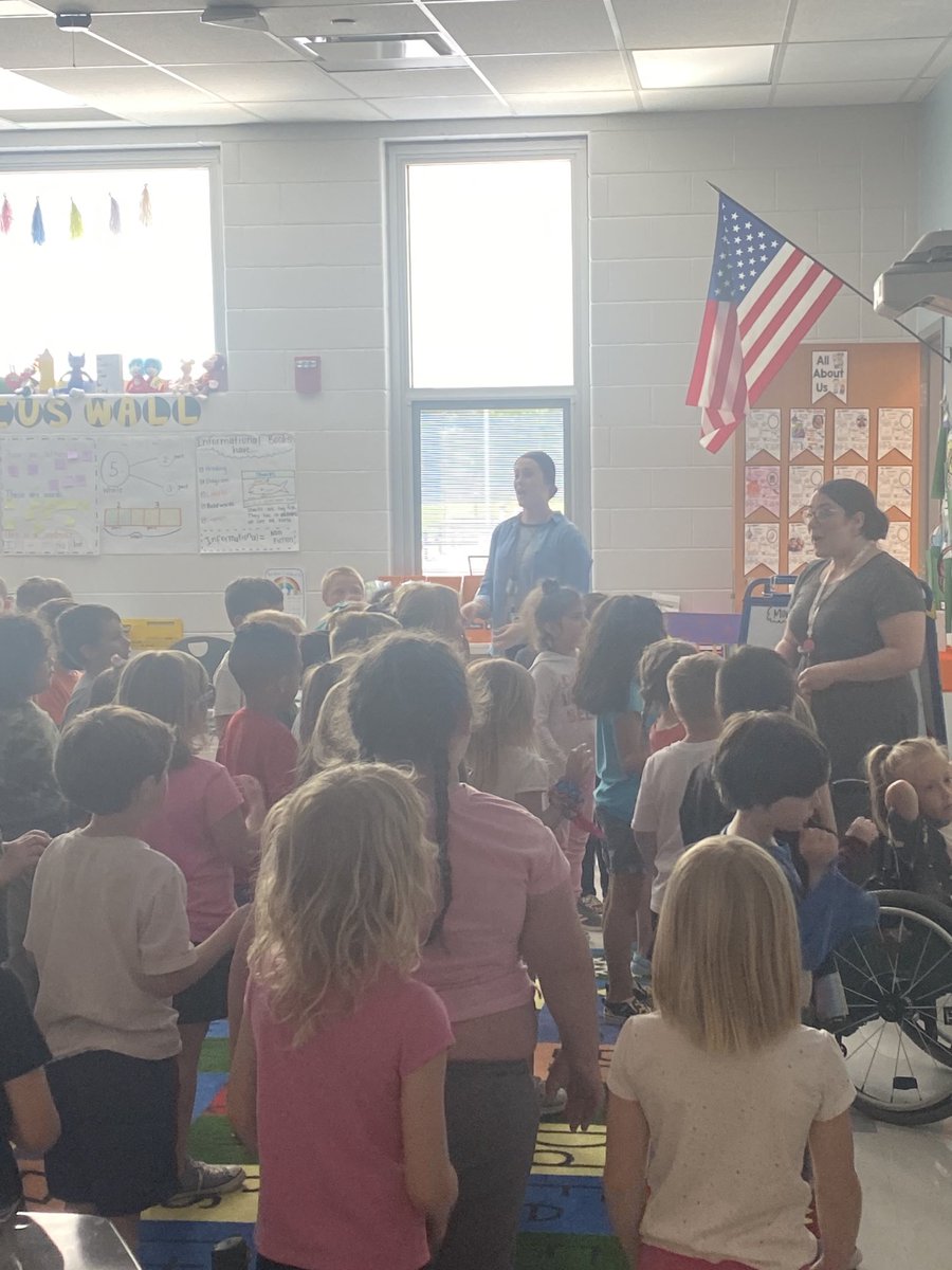 Students getting ready for Kg graduation at Willowville. ⁦<a href="/WestCler/">West Clermont Schools</a>⁩