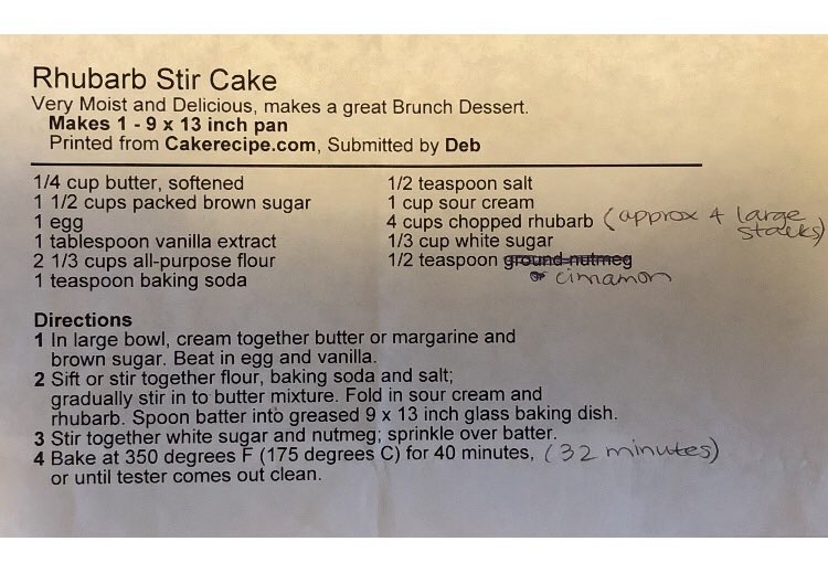 This is the best coffee cake ever if you like rhubarb. I typically make it with 2 cups rhubarb and 2 cups strawberries. 🍓💗 It's in the oven right now. #rhubarb #recipe