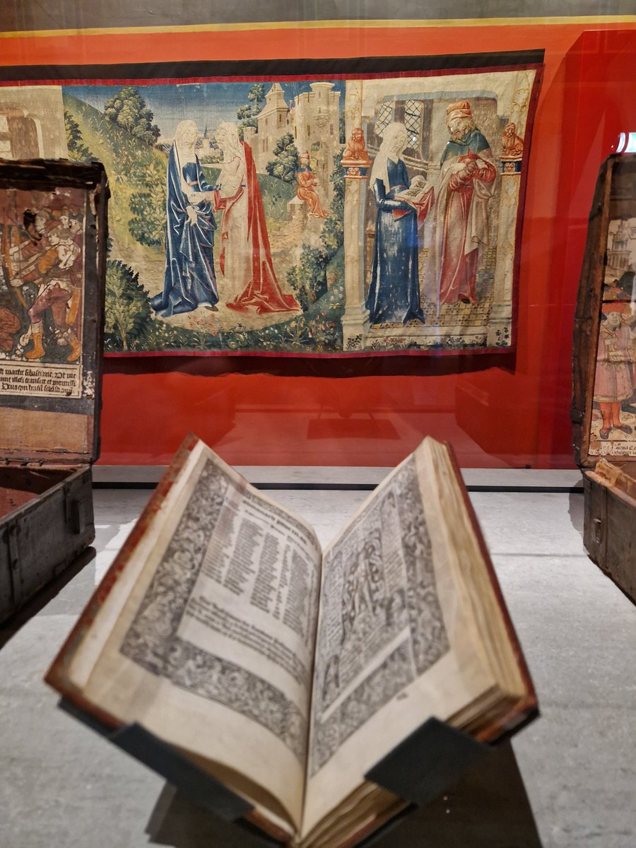 CKerrero's tweet photo. Pour le plus grand bonheur des amoureux de l'histoire et de ses audaces, le seul et extraordinaire musée national consacré au moyen-âge réouvre ses portes le 12 mai ! Un lieu de culture pour tous, ouvert aux scolaires, où la Dame à la Licorne vous révélera ses mystères ! https://t.co/43tsWSZij9