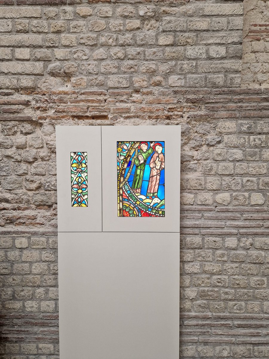CKerrero's tweet photo. Pour le plus grand bonheur des amoureux de l'histoire et de ses audaces, le seul et extraordinaire musée national consacré au moyen-âge réouvre ses portes le 12 mai ! Un lieu de culture pour tous, ouvert aux scolaires, où la Dame à la Licorne vous révélera ses mystères ! https://t.co/43tsWSZij9