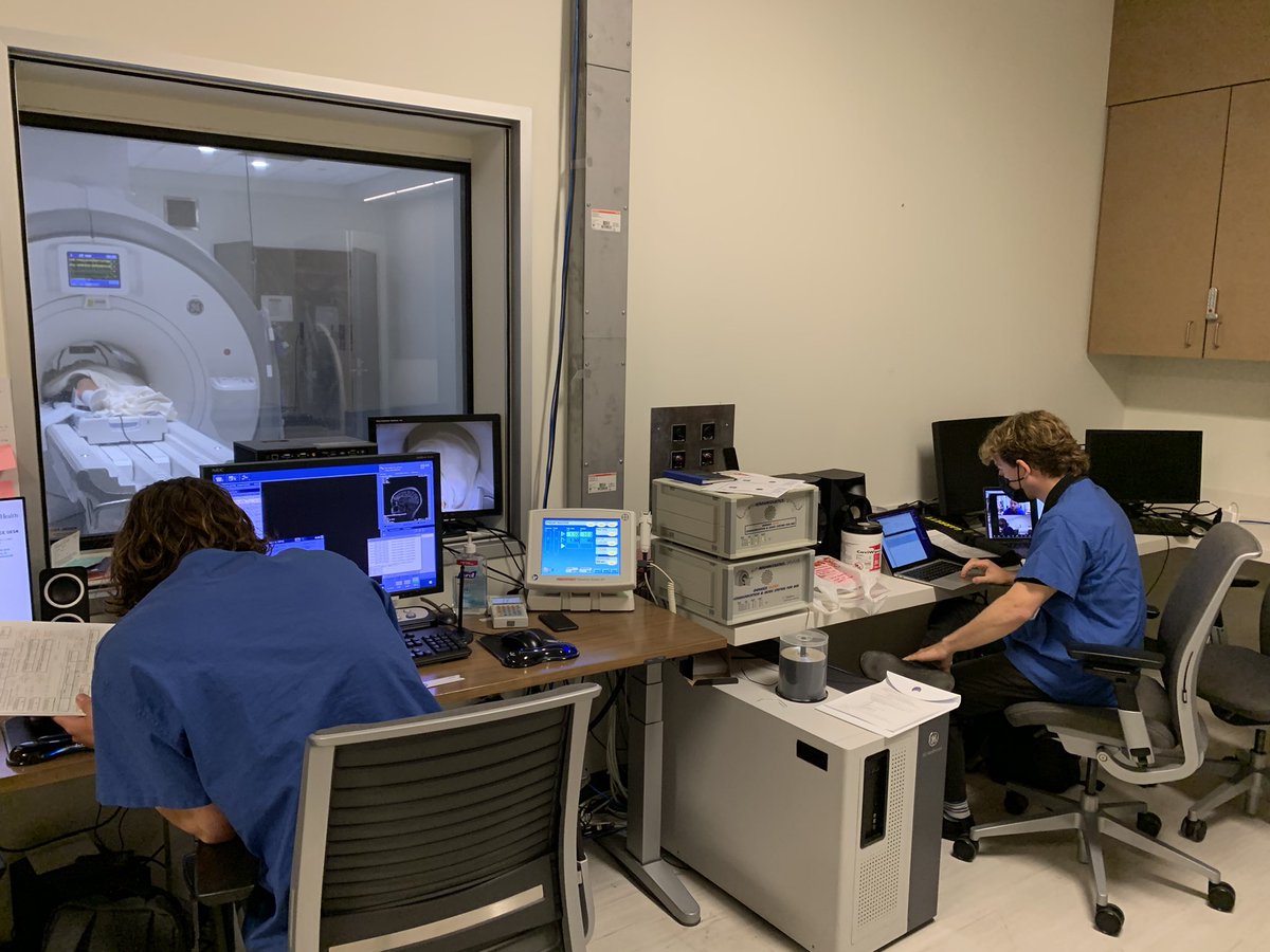 A long and arduous process but we just ran the first #cannabis, #pain and fmri pilot! All the credit goes to the @ZeidanLab trainees!