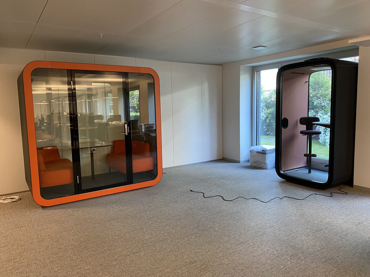 GoethalsTim's tweet photo. Little glimpse of our new offices in Lausanne @Olympic_Capital… more to follow. Anyone guessed where we moved to? Hint: not very far from MSI :)! https://t.co/PLIAZi8fc4