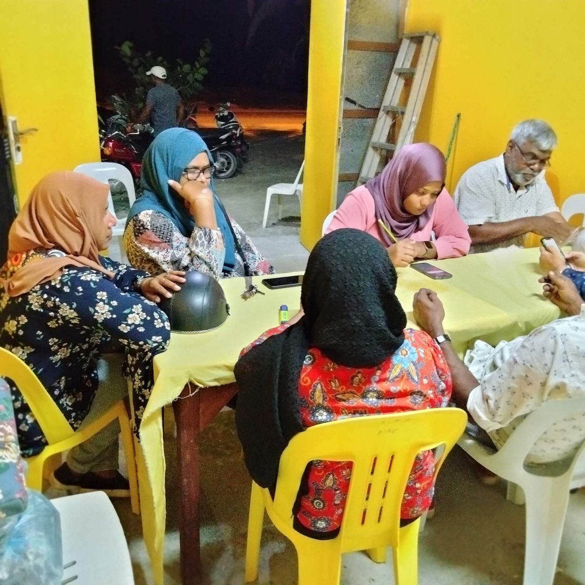 hasyMOONLI8's tweet photo. MDP Feydhoo Dhaaira #ThilafathugeRamzu #InthiAaEku campaign masahkah Feydhoo #inthi Jagahaai baarah kuri ah .
#VoteInthi https://t.co/ShpQMhkpjs