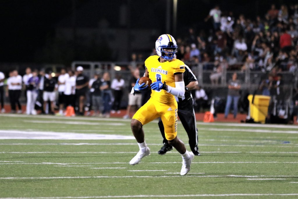 jameerdudley's tweet photo. junior season highlights!
https://t.co/ZYZkf0pjjI https://t.co/X0ynOqm9Nl