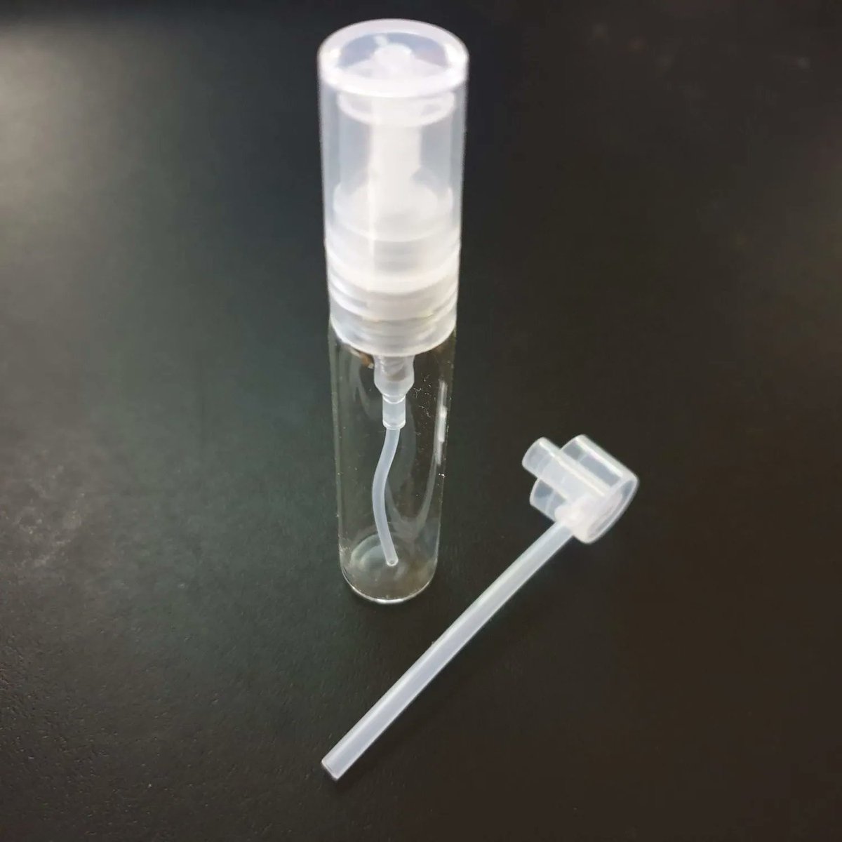 TheYorkBushman's tweet image. Travel Perfume Refill Tool &amp;amp; Glass refillable Travel Perfume Pump Bottle 5ml buff.ly/3Hfys34 #traveltool #perfumerefilltool #transferperfume #travel