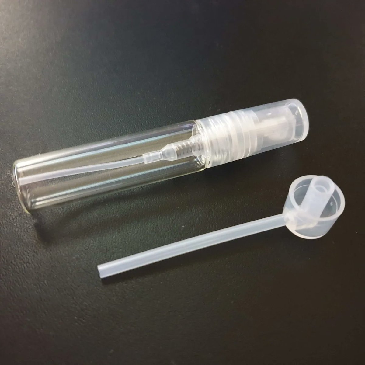 TheYorkBushman's tweet image. Travel Perfume Refill Tool &amp;amp; Glass refillable Travel Perfume Pump Bottle 5ml buff.ly/3Hfys34 #traveltool #perfumerefilltool #transferperfume #travel