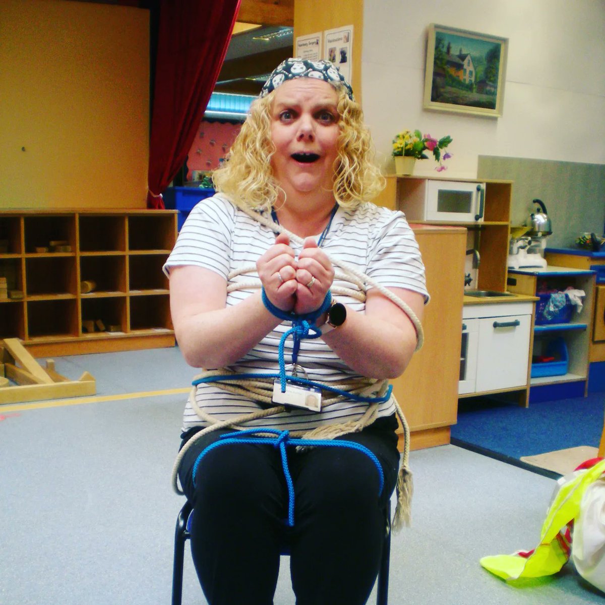 crosshallinfant's tweet photo. In Reception, we enjoyed a surprise visit from some cheeky pirates! The children were asked to look after some treasure but while they were outside the pirates took it all! The children worked together as a team to answer the clues and found the missing treasure! #EYFS #teamwork https://t.co/zMOMYPezun