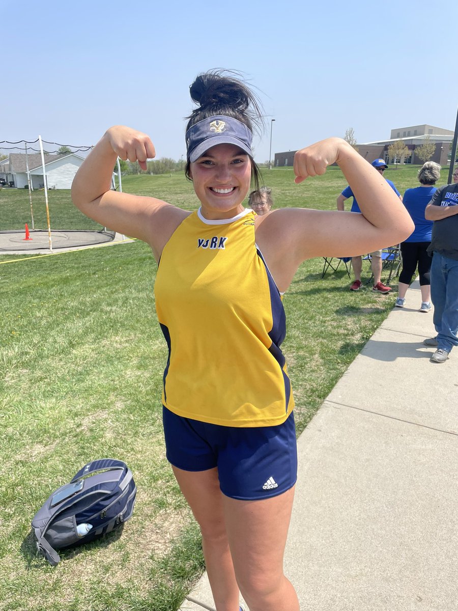 YorkDukeTandF's tweet photo. Headed to Burke in discus! 🥇DISTRICT CHAMP #yorkdukes #yhstrong #five @JamiHoblyn https://t.co/KVFWnNjPJV