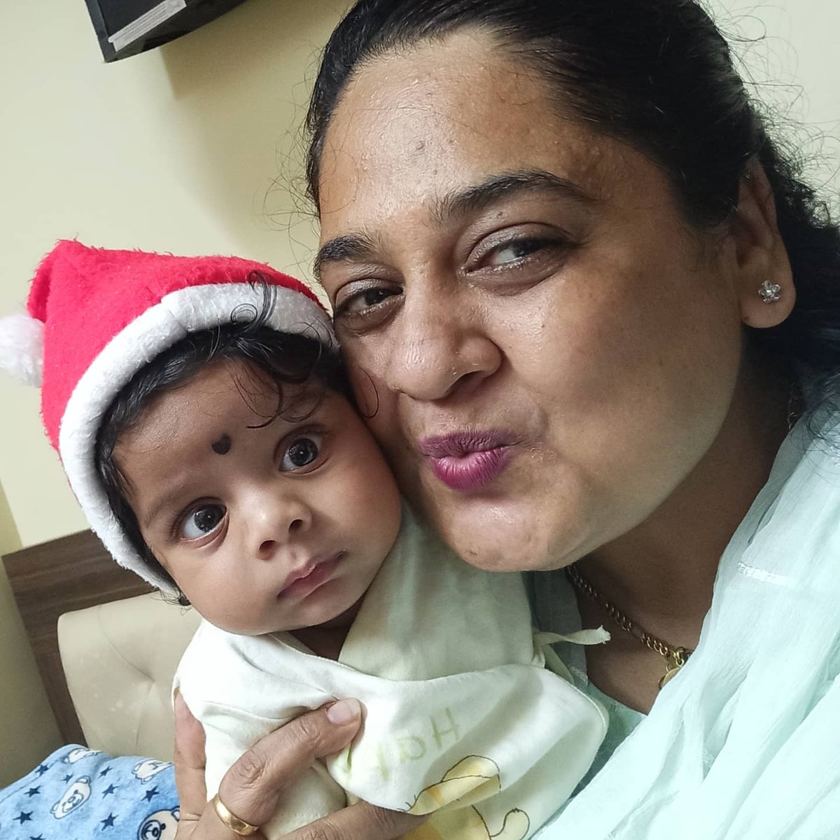 prachimana's tweet photo. @Hisense_IND #DelightYourSense I #QuickChill my mood with my nephew. I feel calm & happy within seconds when I play with him.
@PrernaJ54110576
@pritesh611979
@Rain_Man25
@chidambar08
@witty_vishal https://t.co/kNNrLarZXt