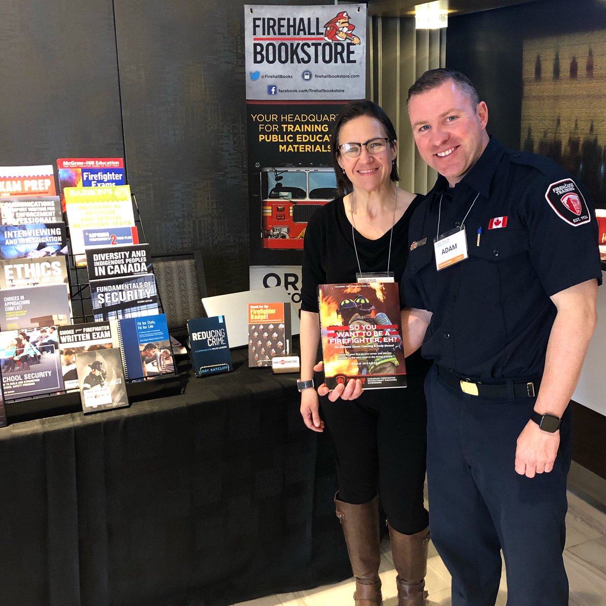 FirehouseTrain1's tweet photo. A special thank you to our friends at the @FirehallBooks today. What an incredible amount of support!๐ฉโ๐ #bookdistributor #firefamily #buycanadian #firecareers #careerexpo #bookdiscount #preservicefirefighter #firestudent #freegift #trainyourprobie #fireexpo https://t.co/GPq4kGgjlY