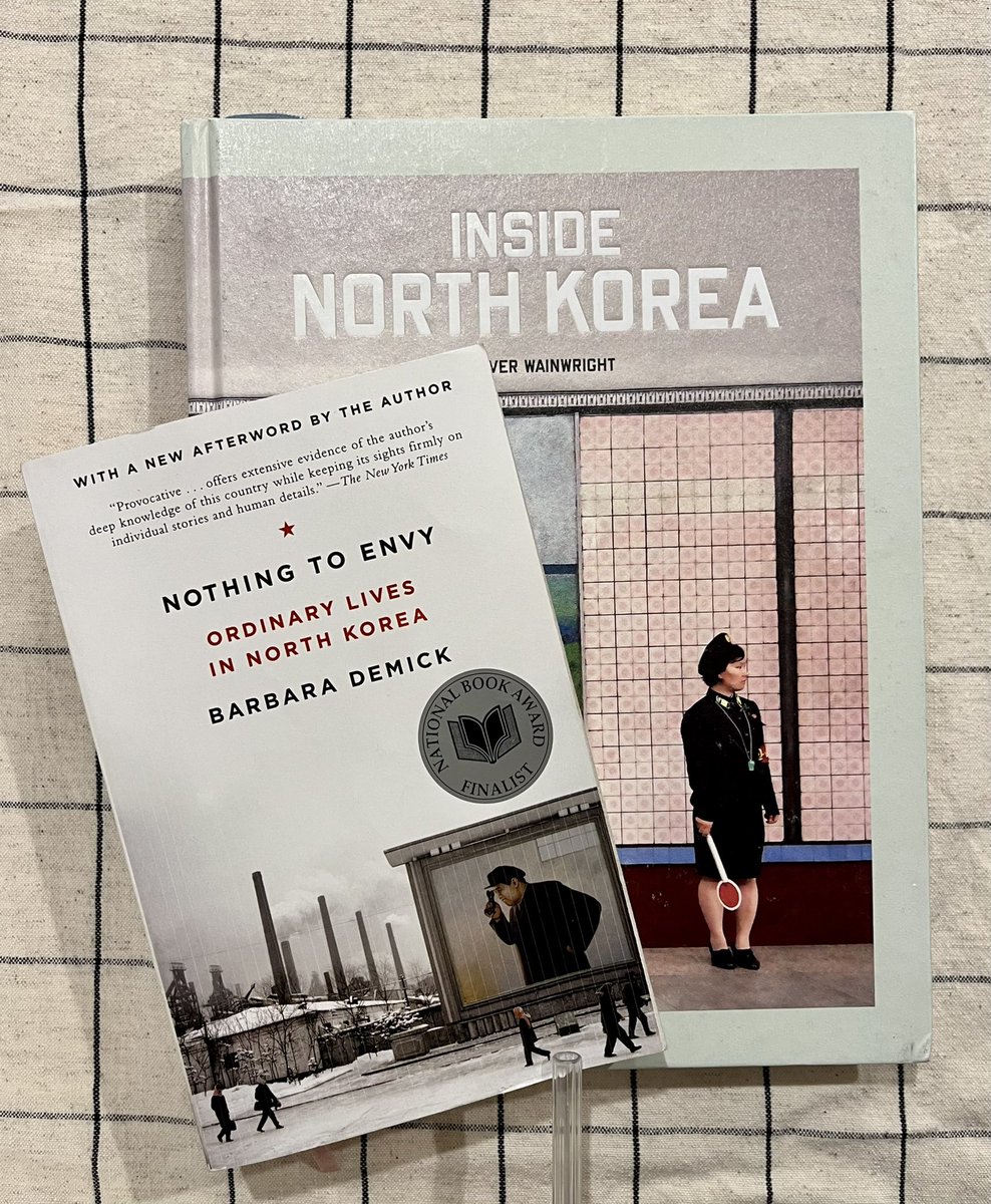 novel_tee's tweet photo. #bookreview “Nothing to Envy”, by @BarbaraDemick 5/5⭐️

In case you want a little reminder of why you probably don’t wanna live in North Korea, read this book. Absolutely a 5/5.
#NorthKorea https://t.co/lTvQPJgqKX
