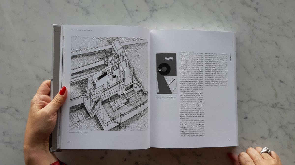 PodioMX's tweet photo. Martes de Libro: El otro movimiento moderno
Leer más 👉 https://t.co/aJNXujl8yc
#KennethFrampton #MartesdeLibro #arquitectura #libros #librosrecomendados #desdeelpodio https://t.co/FdcmyOyfaz