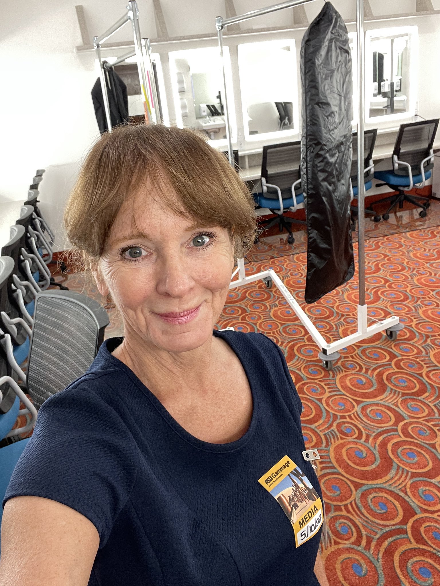 TW Pornstars Cyndi Sinclair . Twitter. Playing with the college kids